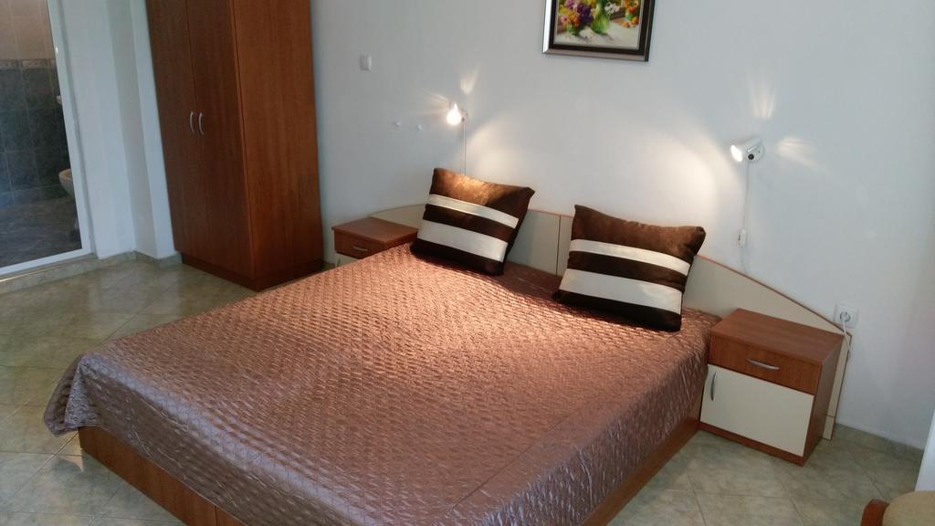 Guest House Krasi Chernomorets Luaran gambar