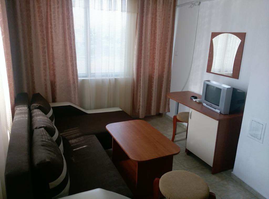 Guest House Krasi Chernomorets Luaran gambar